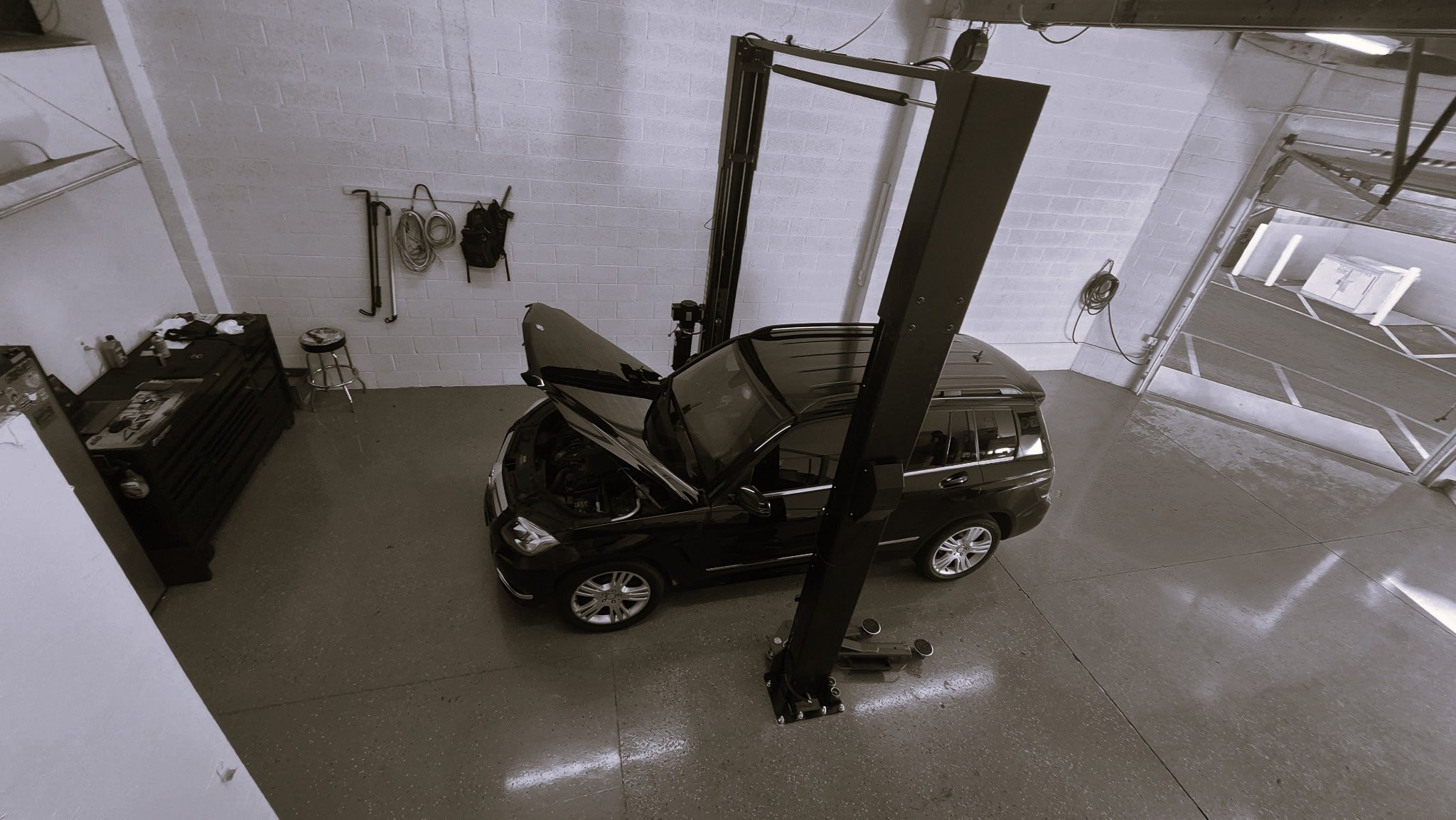 Mercedes-Benz GLK photographed from above inside the service bay